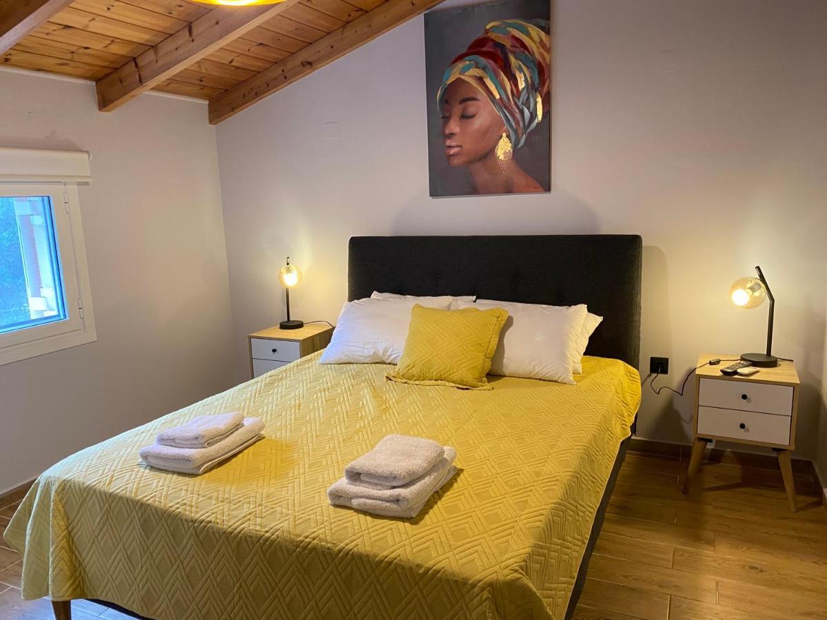 Christina'S Loft Apartment Agia Efimia Luaran gambar